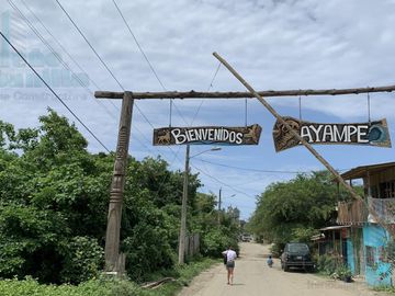VENTA DE LOTE FRENTE AL MAR Y CARRETERO PUERTO RICO SECTOR AYAMPE