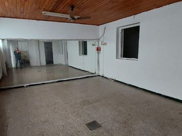 Departamento en alquiler en Bernal Centro