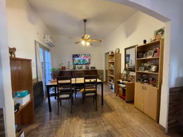 Casa PH en venta en Castelar Sur