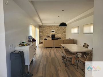 Casa en venta en Canning