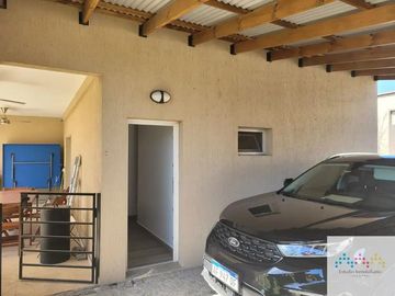 Casa en venta en Canning