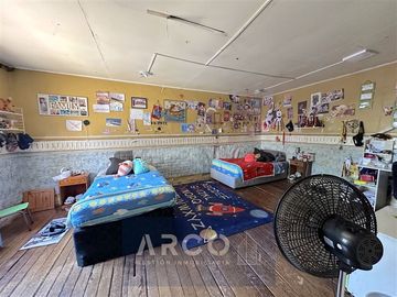 Oficina en Venta en santa rosa 1176
