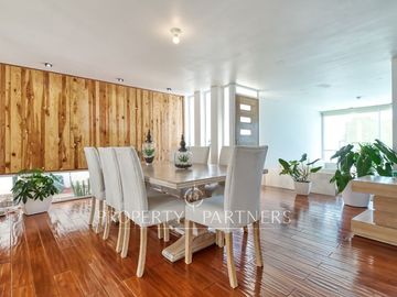 Casa de 6 dormitorios en venta en Jardines del sur