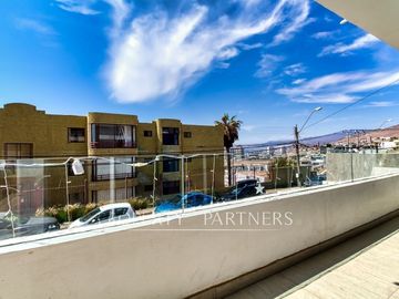Casa de 6 dormitorios en venta en Jardines del sur