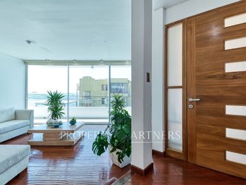 Casa de 6 dormitorios en venta en Jardines del sur