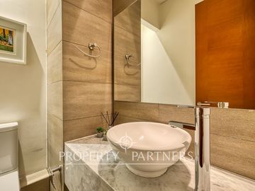 Exclusivo departamento N/O en primer piso con jardín y piscina, Hermanos Cabot