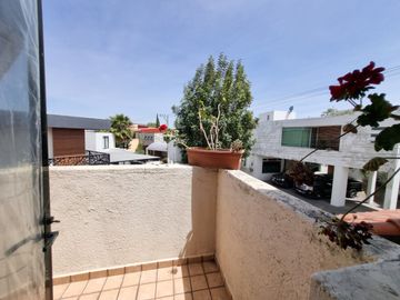 CASA EN VENTA  ESTILO MEXICANO EN CAMPESTRE MORILLOTLA! A UN MIN DE PERIFÉRICO!