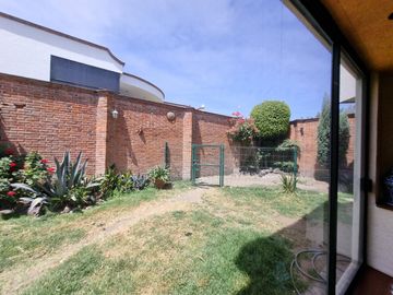 CASA EN VENTA  ESTILO MEXICANO EN CAMPESTRE MORILLOTLA! A UN MIN DE PERIFÉRICO!