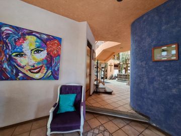 CASA EN VENTA  ESTILO MEXICANO EN CAMPESTRE MORILLOTLA! A UN MIN DE PERIFÉRICO!