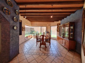 CASA EN VENTA  ESTILO MEXICANO EN CAMPESTRE MORILLOTLA! A UN MIN DE PERIFÉRICO!