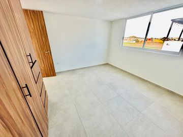 CASAS NUEVAS EN VENTA Y PREVENTA EN PUEBLO MÁGICO, 3 REC. JARDÍN, ROOF,