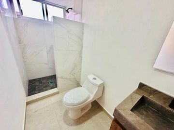 CASAS NUEVAS EN VENTA Y PREVENTA EN PUEBLO MÁGICO, 3 REC. JARDÍN, ROOF,