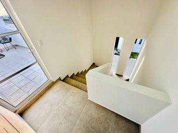 CASAS NUEVAS EN VENTA Y PREVENTA EN PUEBLO MÁGICO, 3 REC. JARDÍN, ROOF,