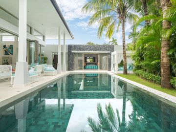 5 Bedroom Luxury Pool Villa for Sale