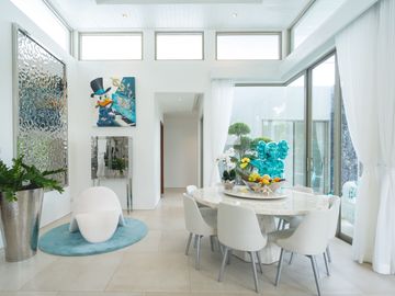 5 Bedroom Luxury Pool Villa for Sale