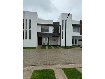 Casa en venta cholula con Jardin, Zona San Andres