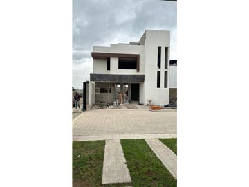 Casa en venta cholula con Jardin, Zona San Andres