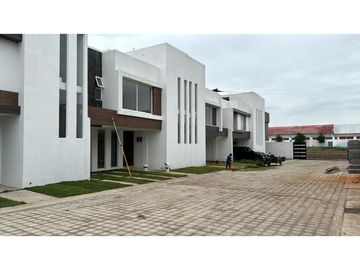 Casa en venta cholula con Jardin, Zona San Andres