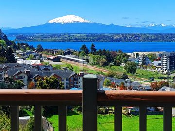 ESPECTACULAR DEPARTAMENTO DUPLEX CON VISTAS LAGO Y VOLCANES