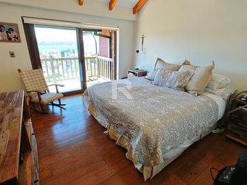 ESPECTACULAR DEPARTAMENTO DUPLEX CON VISTAS LAGO Y VOLCANES