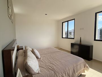 Casa residencial en venta zona de Conkal de 2 recámaras