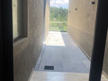 CASA EN RENTA - LOMAS COUNTRY CLUB