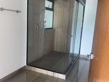 CASA EN RENTA - LOMAS COUNTRY CLUB