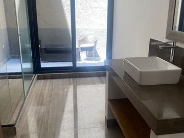 CASA EN RENTA - LOMAS COUNTRY CLUB