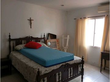 Amplia Casa En Zona Comercial En Gaira Rodadero Santa Marta