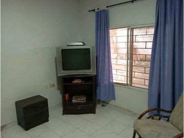 Amplia Casa En Zona Comercial En Gaira Rodadero Santa Marta