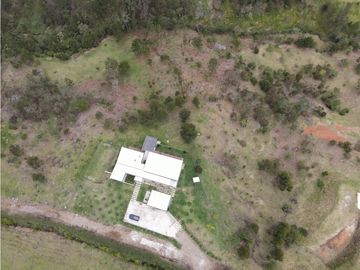 Venta de finca en exclusivo sector de El Retiro