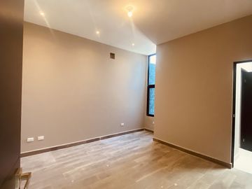 Casa en Venta, Exclusividad, El Uro, Los Cristales, Monterrey, Nuevo Leóno