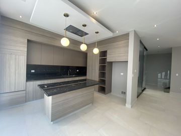Casa en Venta, Exclusividad, El Uro, Los Cristales, Monterrey, Nuevo Leóno
