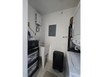 CARRASQUILLA / PH MIDPARK / 83M2 / 2 HABITACIONES / BALCON / AMOBLADO