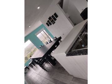 VENTA CASA ESTANCIA VIEJA PILETA JACUZZI CARLOS PAZ 3 DORM