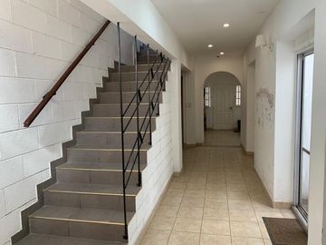 Casa PH en venta en Wilde Centro