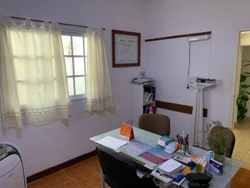 Casa PH en venta en Wilde Centro