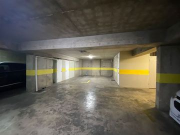 Departamento en Venta en Fray Camilo / Estacionamiento / 2 Bodegas