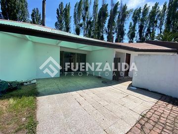 Casa en Venta en Camino El Oliveto con Ruta 78