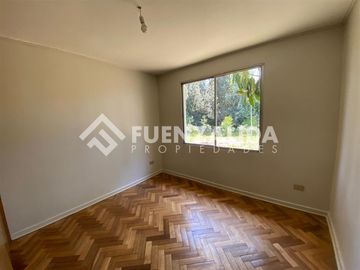 Casa en Venta en Camino El Oliveto con Ruta 78