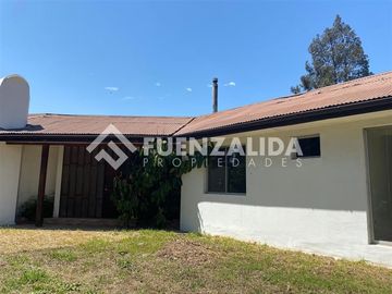 Casa en Venta en Camino El Oliveto con Ruta 78
