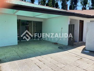 Casa en Venta en Camino El Oliveto con Ruta 78
