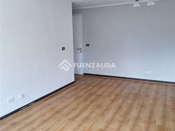 Departamento en Venta en Entre Rodrigo de Araya y Los Olmos