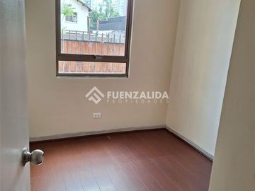 Departamento en Venta en Entre Rodrigo de Araya y Los Olmos
