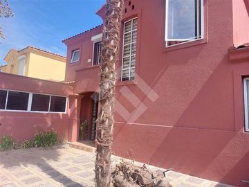 Casa en Venta en Francisco Otta/ Valenzuela Llanos
