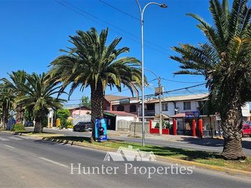 Industrial en Venta en Domingo Santa Maria, a pocas cuadras de autopista central