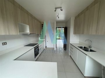 Departamento en Venta en Condominio Riberas del Cruce, Isla Teja