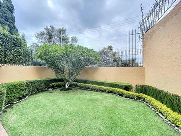 Casa en condominio en venta en Santa Úrsula Xitla