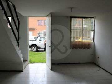 Viveros Sanctorum Casa en condominio en venta en Viveros de Santorum