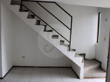 Viveros Sanctorum Casa en condominio en venta en Viveros de Santorum